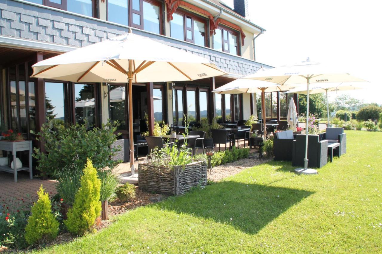 Hôtel Restaurant N 4 Martelange Exterior foto